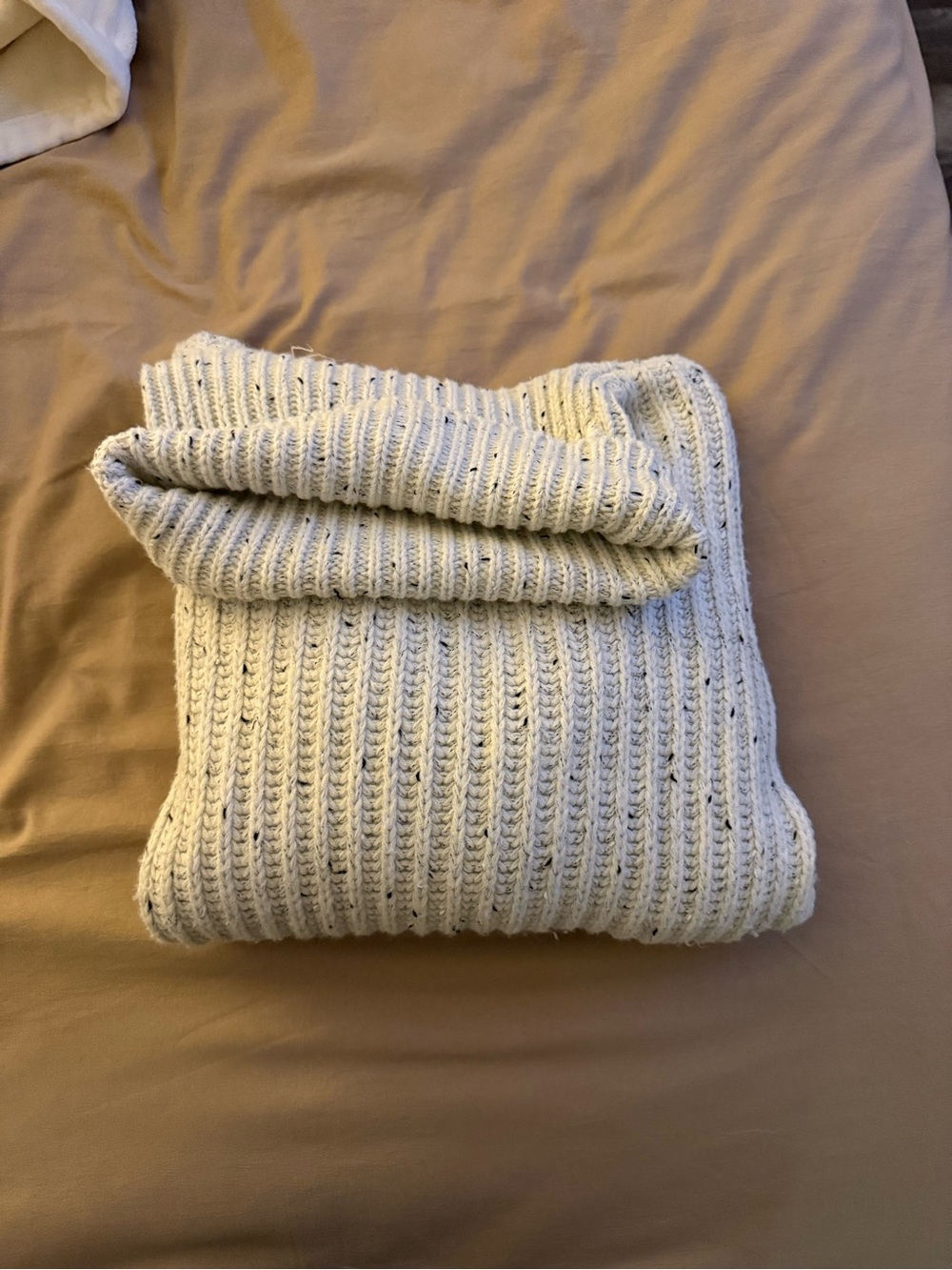 Cropped turtleneck